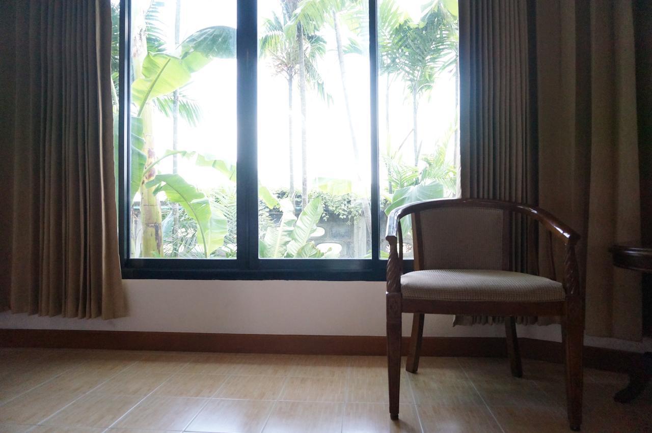 Country Lake View Hotel 수판 부리 외부 사진